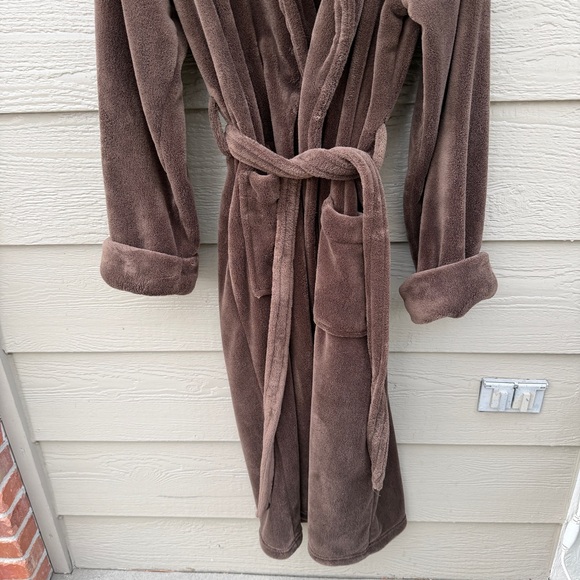Restoration Hardware Plush Robe Unisex LG Brown Belted Fleece Soft Pockets Cozy - Picture 6 of 9